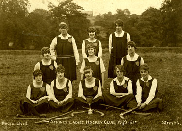 Strines Ladies Hockey team